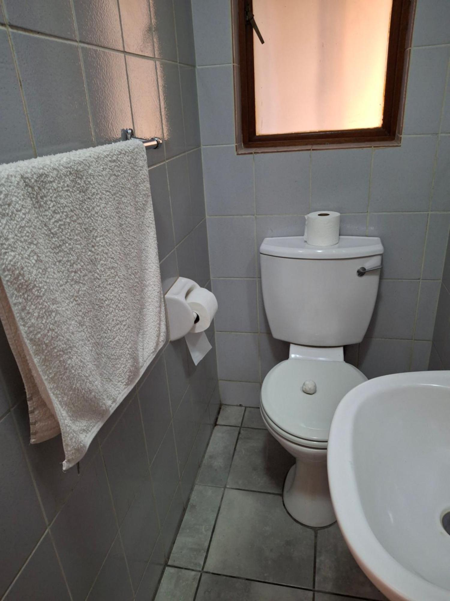 Modern Comfort In Sandton Johannesburg